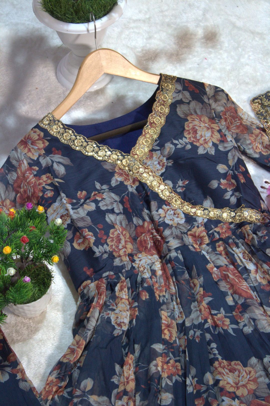 Floral Digital Printed Chiffon Kurti Palazzo Set with Zari Embroidery