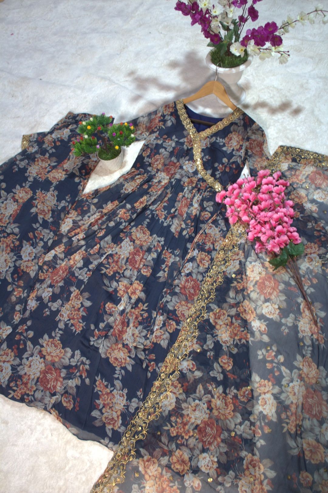 Floral Digital Printed Chiffon Kurti Palazzo Set with Zari Embroidery