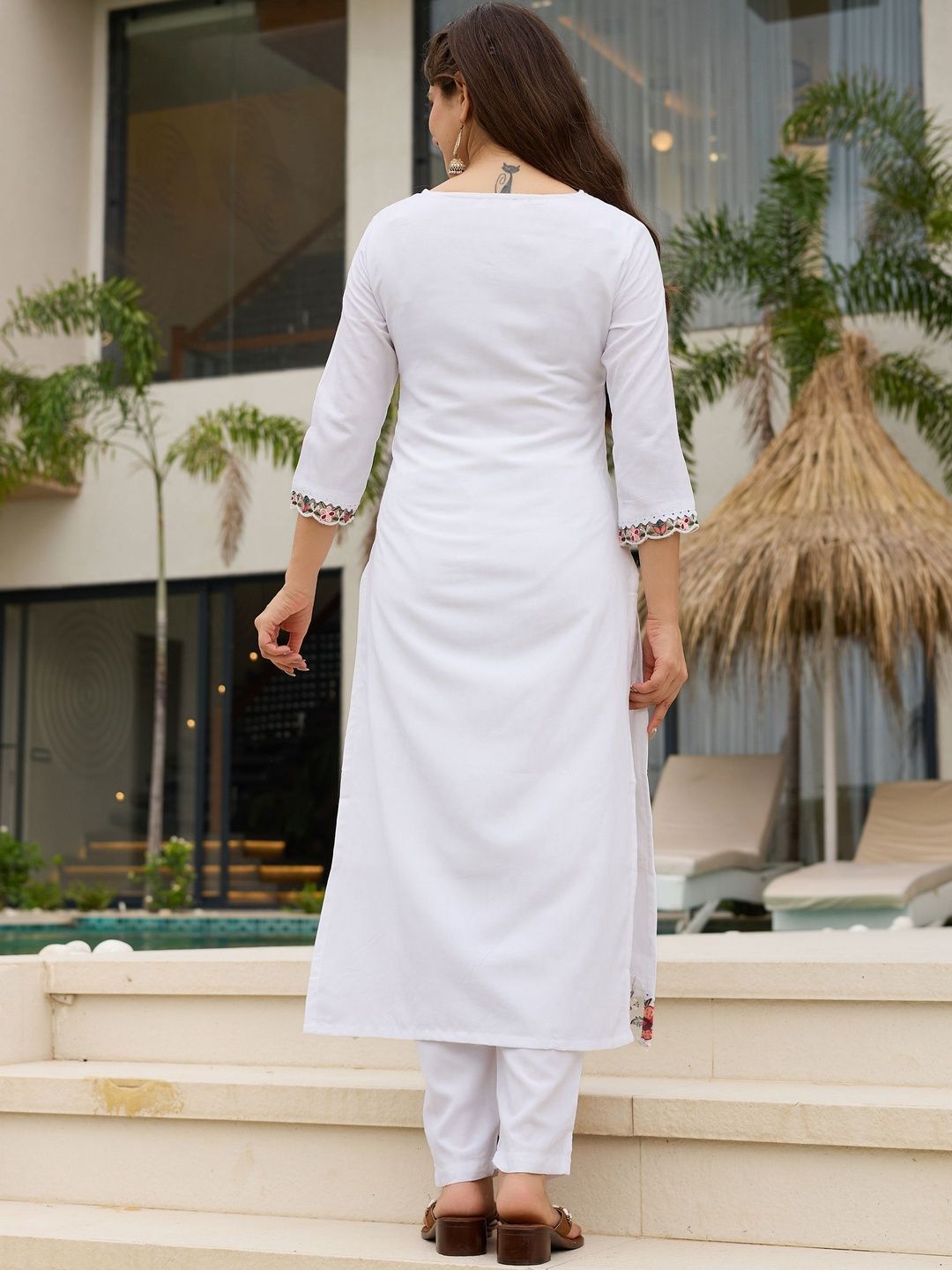 Embroidered Kurti Pant Set with Taby Dupatta
