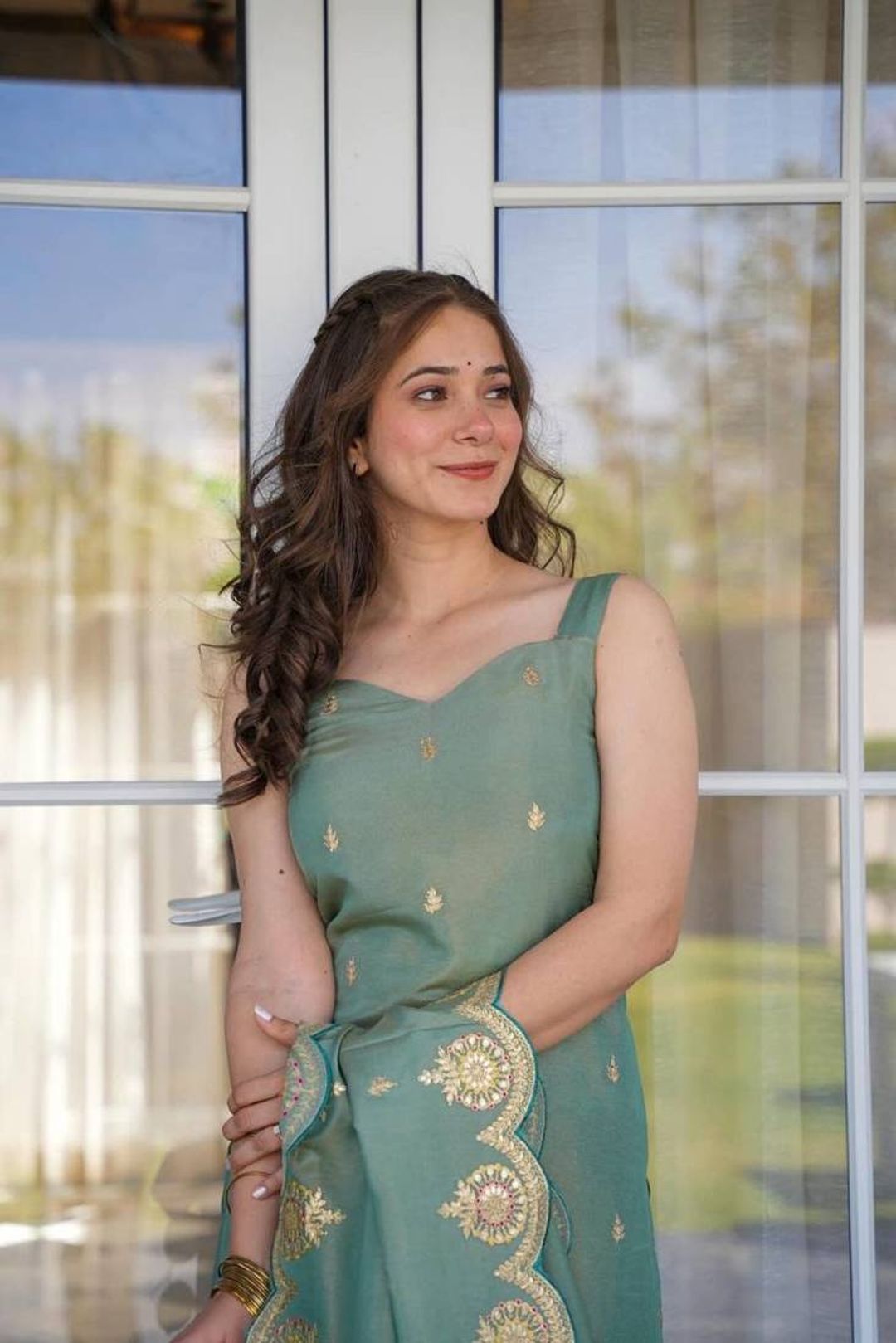 Pista Royale Salwar Suit