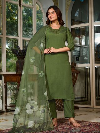 Green Chanderi Grace Embroidered Suit Set