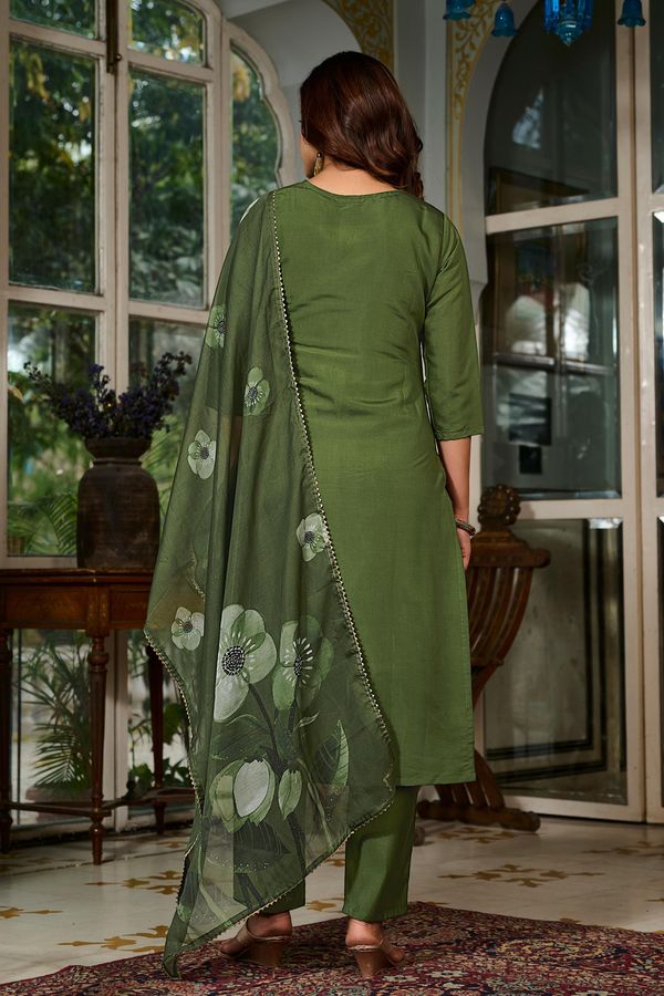 Green Chanderi Grace Embroidered Suit Set