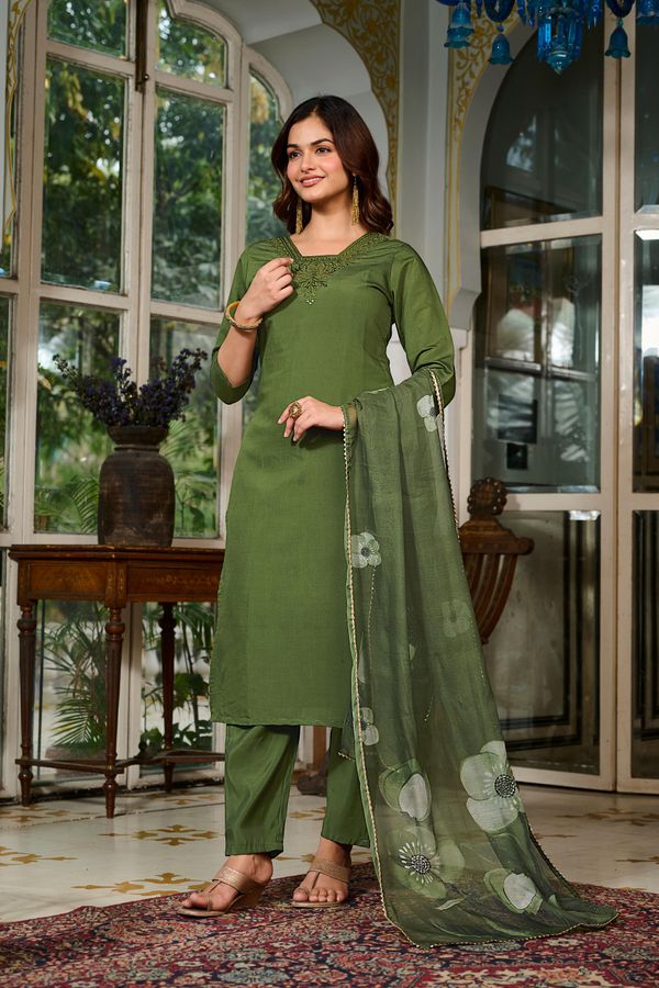Green Chanderi Grace Embroidered Suit Set