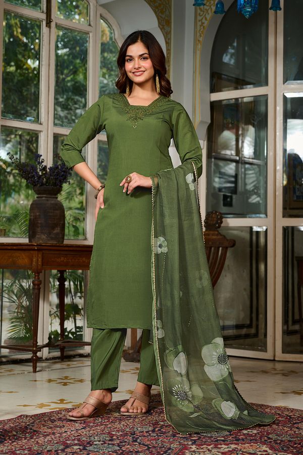 Green Chanderi Grace Embroidered Suit Set