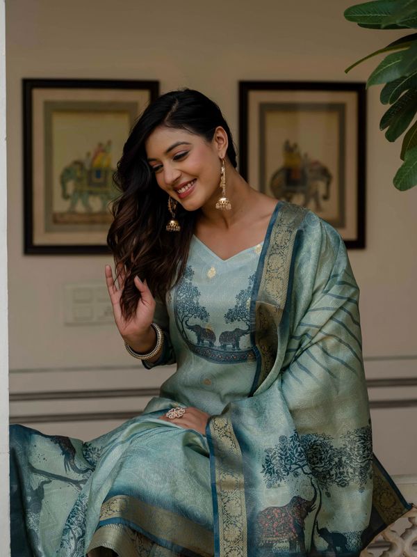 Royal Blue JacquardSilk Heritage Printed Suit Set