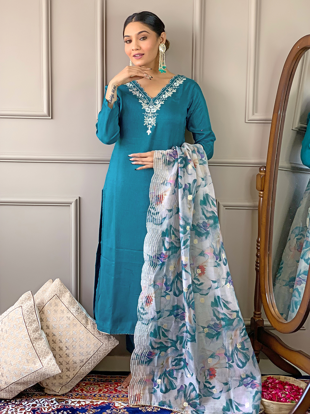 Embroidered Salwar Suit Set for Women