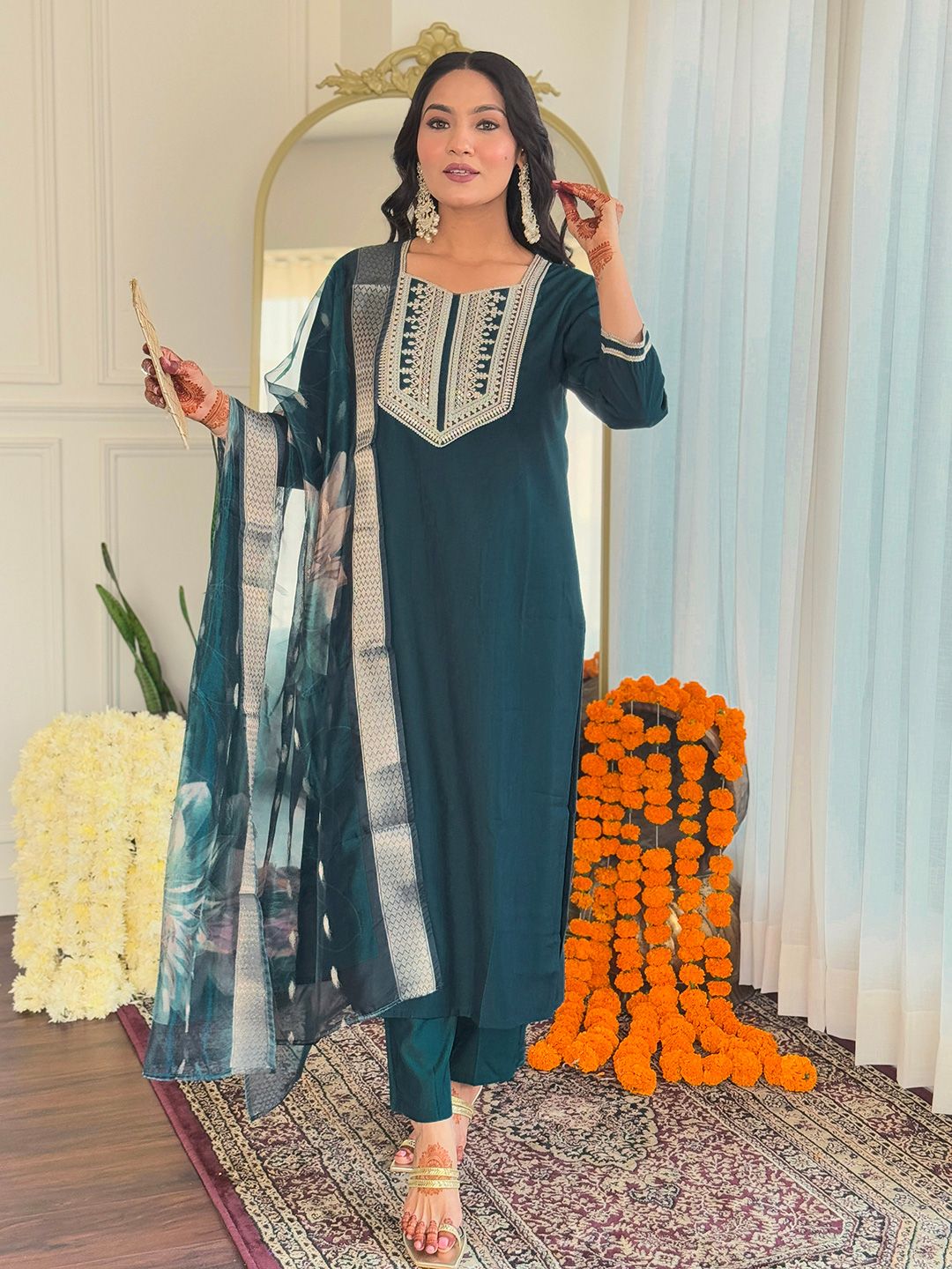 Teal Rayon Threadwork Salwar Suit
