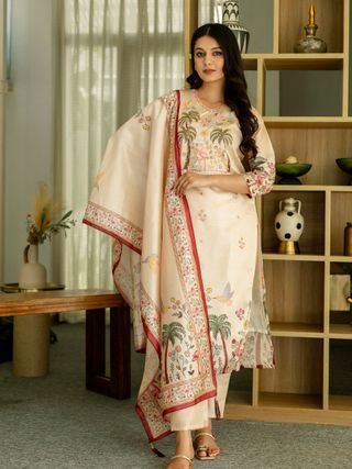 Cream Threadwork Printed Readymade Salwar Suit