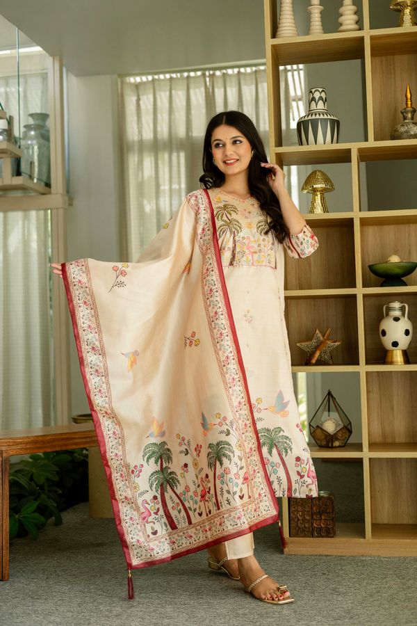 Cream Threadwork Printed Readymade Salwar Suit