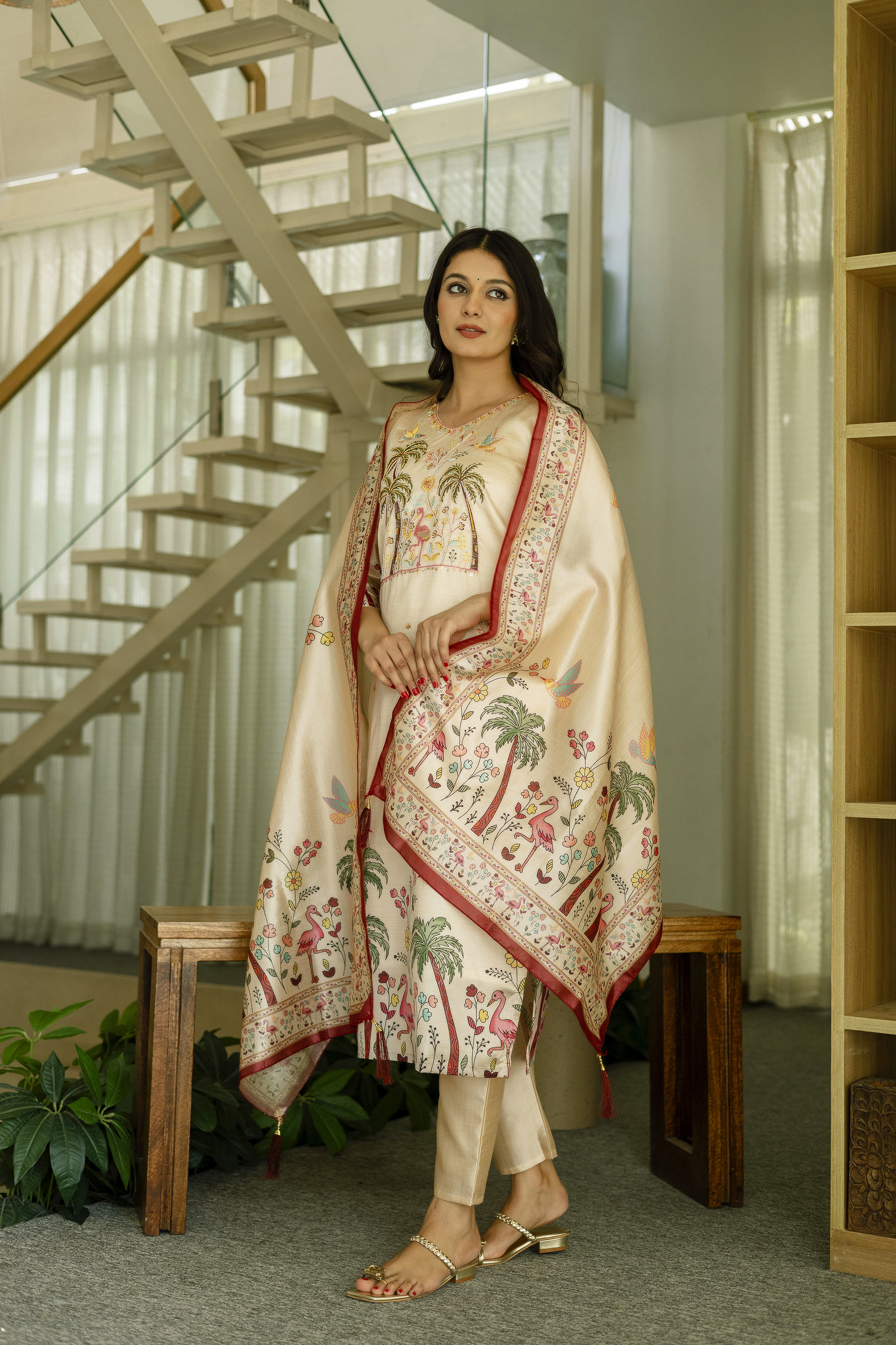 Cream Threadwork Printed Readymade Salwar Suit