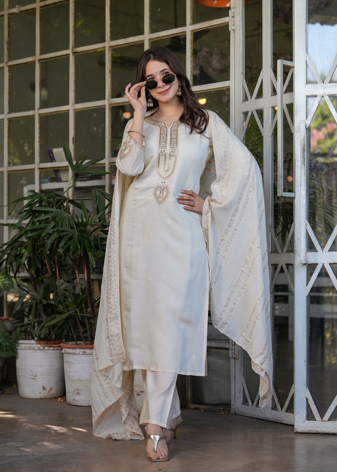 Elegant White Chanderi Threadwork Suit with Dupatta