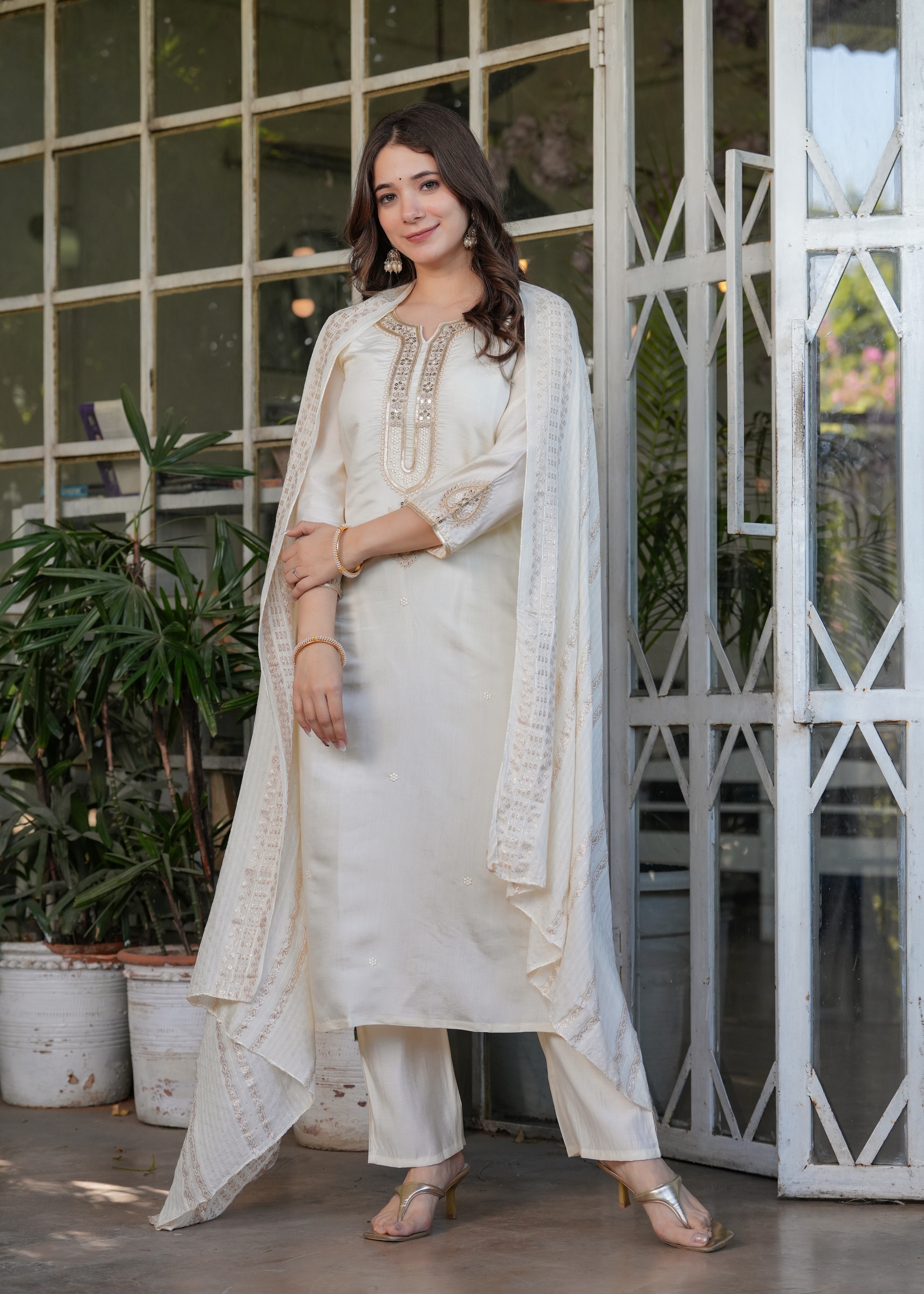 Elegant White Chanderi Threadwork Suit with Dupatta