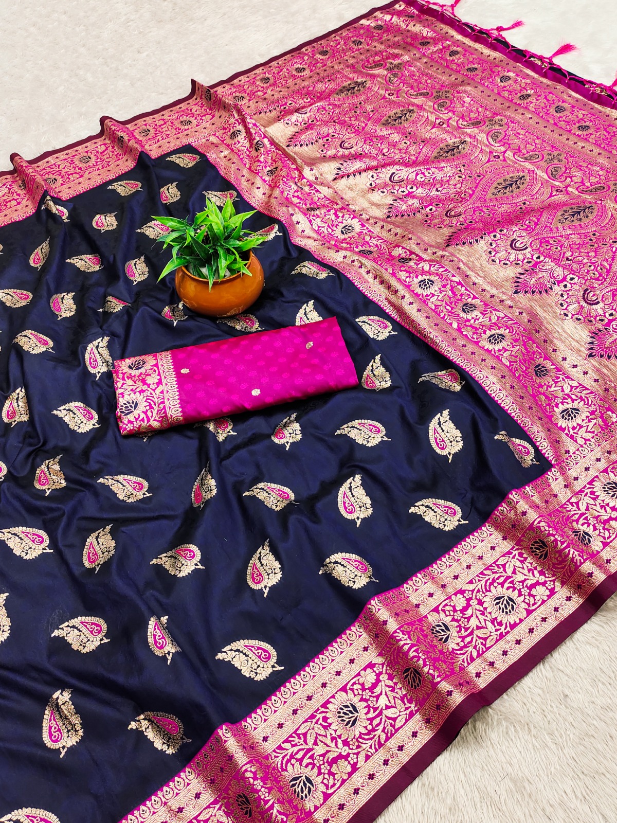 Royal Banarasi Soft Silk Zari Weave Saree