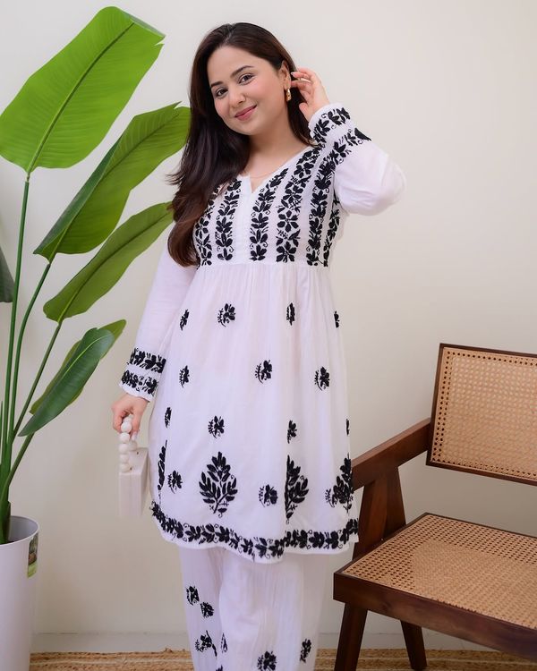  White Black Embroidered Rayon Kurta Palazzo Set