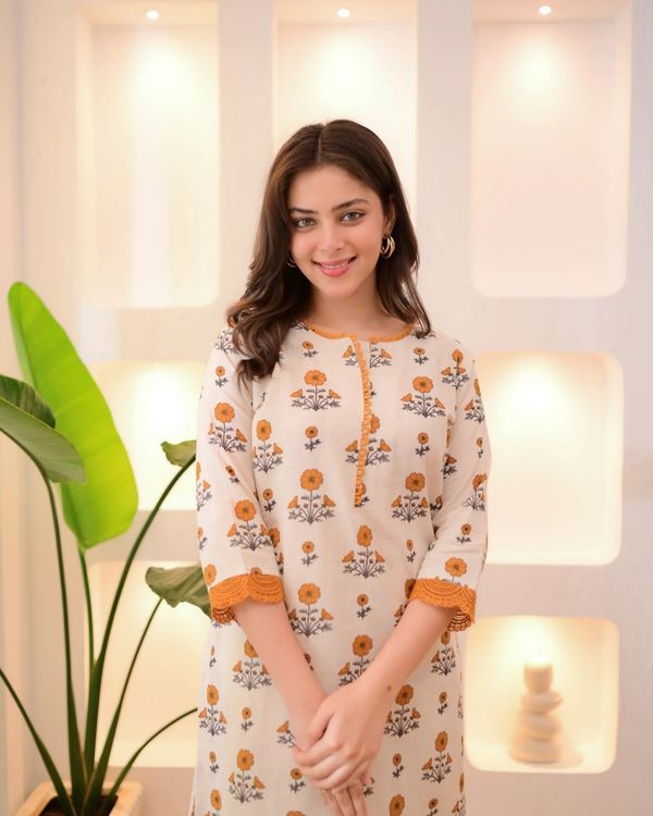 Floral Printed Rayon Straight Kurta Pant Set