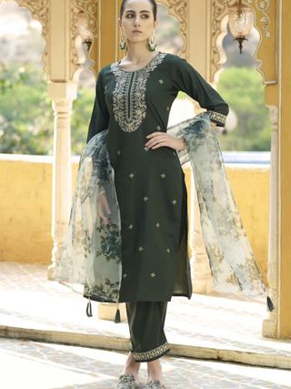 Green Embroidered Chanderi Cotton Kurta Set