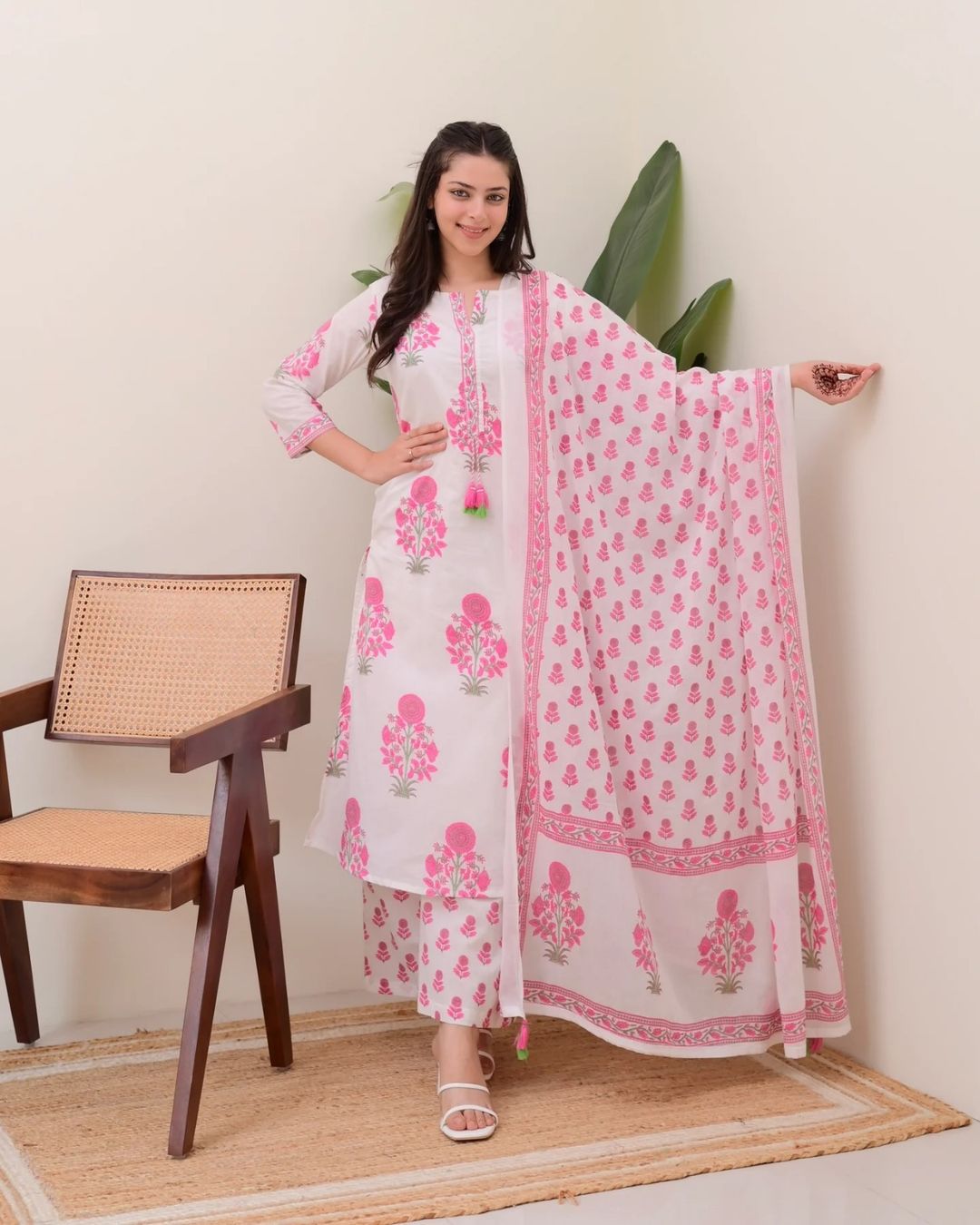 Cream Pink Printed Rayon Readymade Salwar Suit