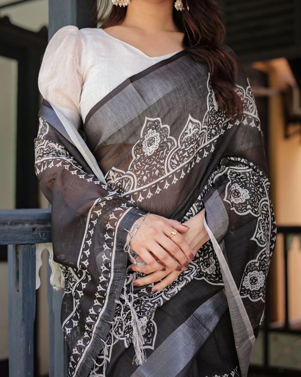 Black White Printed Pure Linen Saree With Tassels