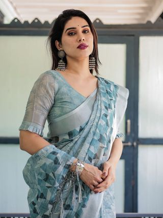 Floral Ocean Blue Linen Saree With Blouse Piece