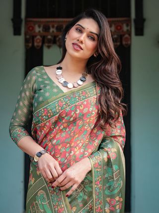 Green Pink Printed Handloom Saree with Blouse Piece