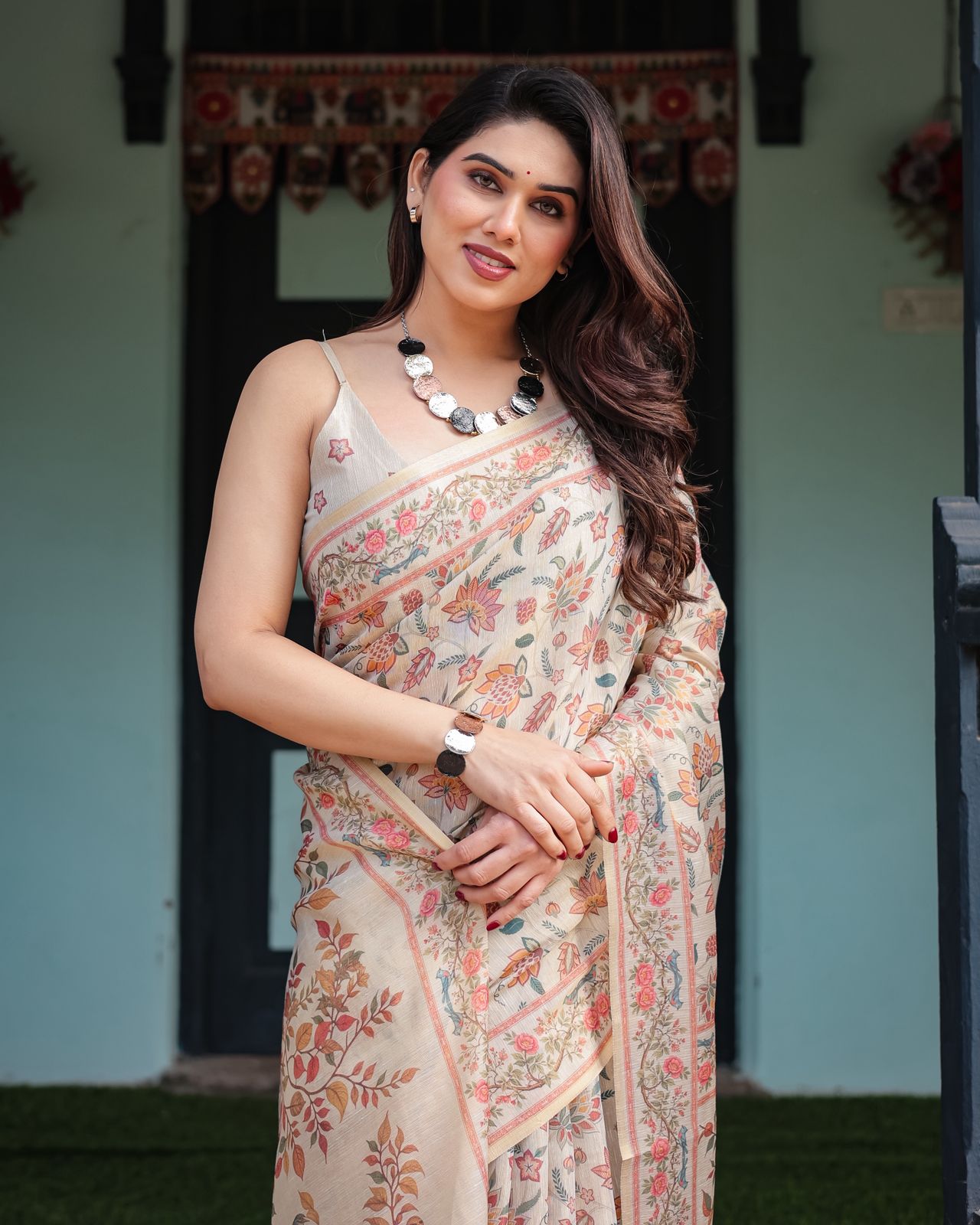 Ivory Floral Handloom Printed Saree with Blouse