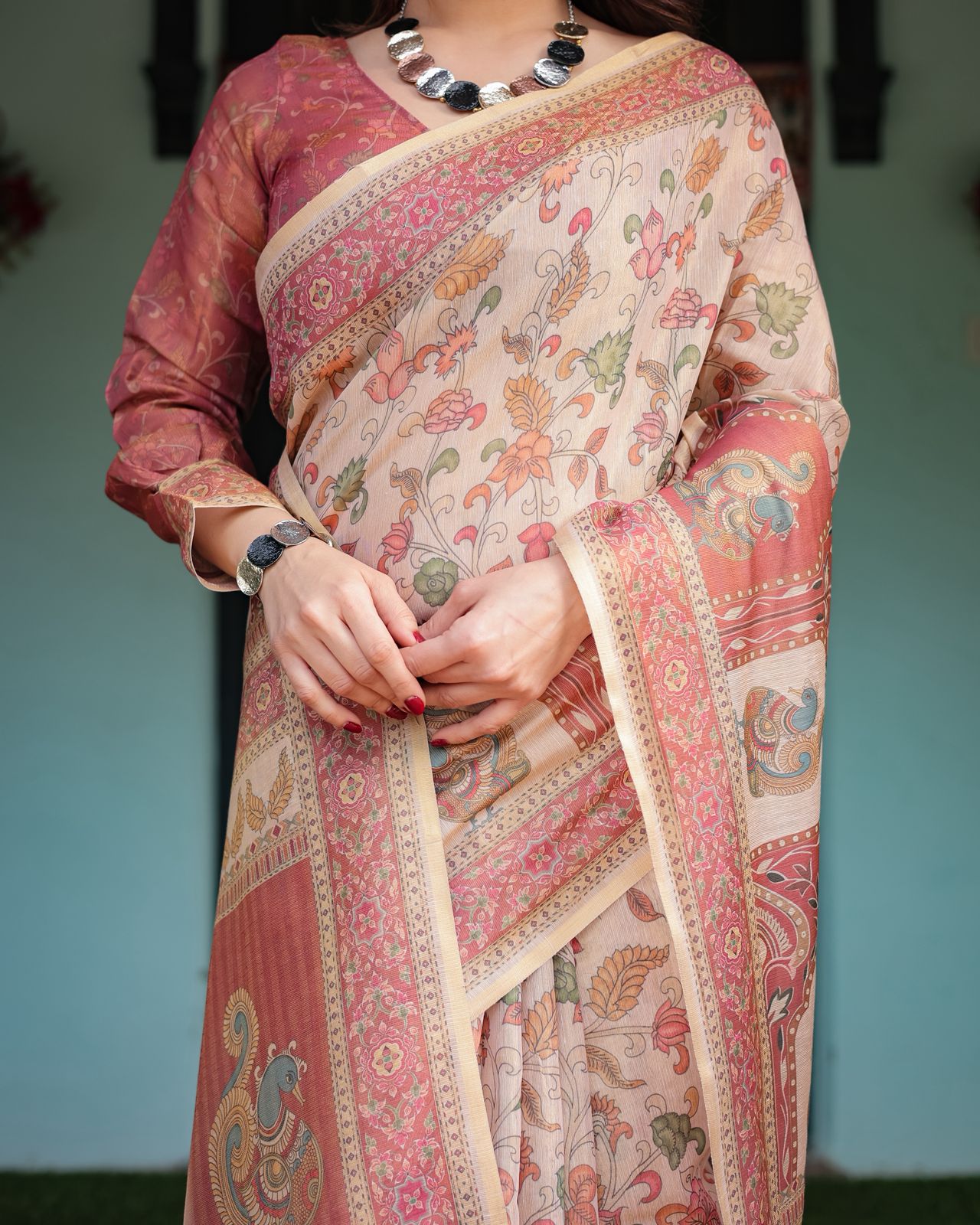 Peach Beige Floral Handloom Saree with Ethnic Border