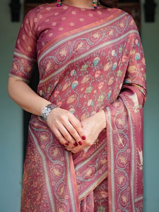 Dusty Rose Floral Handloom Saree with Heritage Pallu