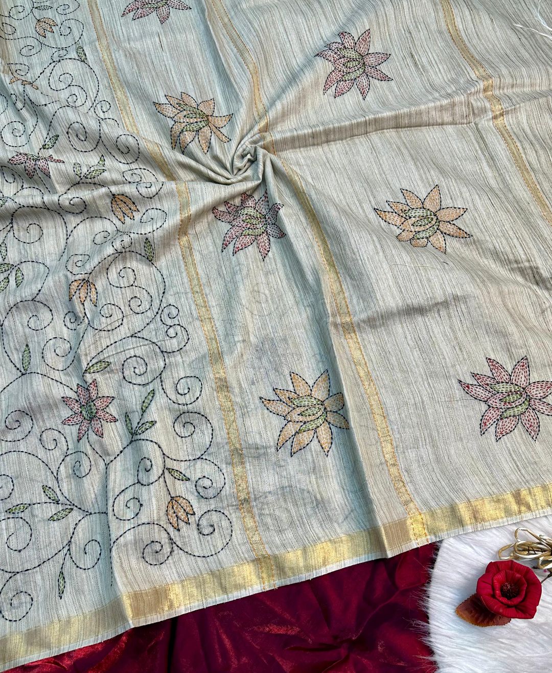 Premium Handloom Silk Saree with Handkatha