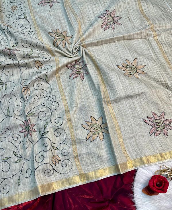 Premium Handloom Silk Saree With Handkatha