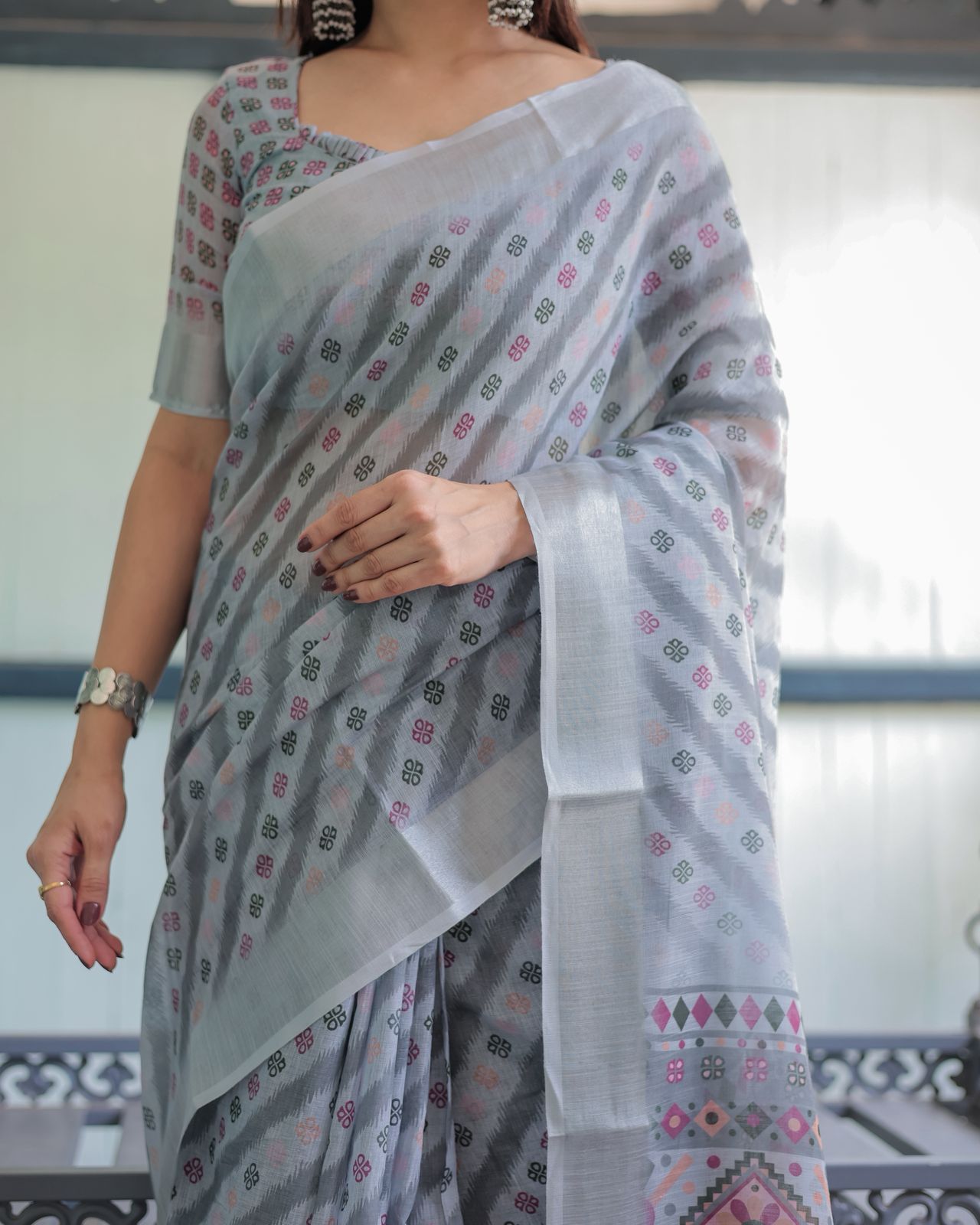 Soft Grey Pure Linen Ikat Printed Saree with Blouse