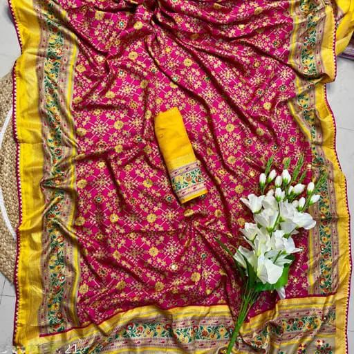 Pink Soft Pashmina Silk Printed Saree With Patola Border