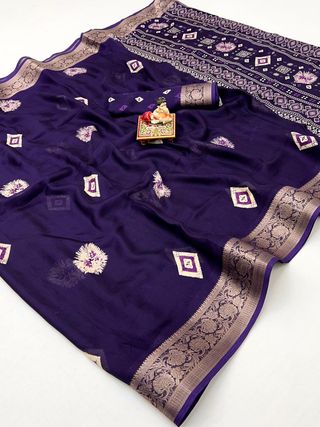 Luxury Purple Georgette Saree with Woven Border Design