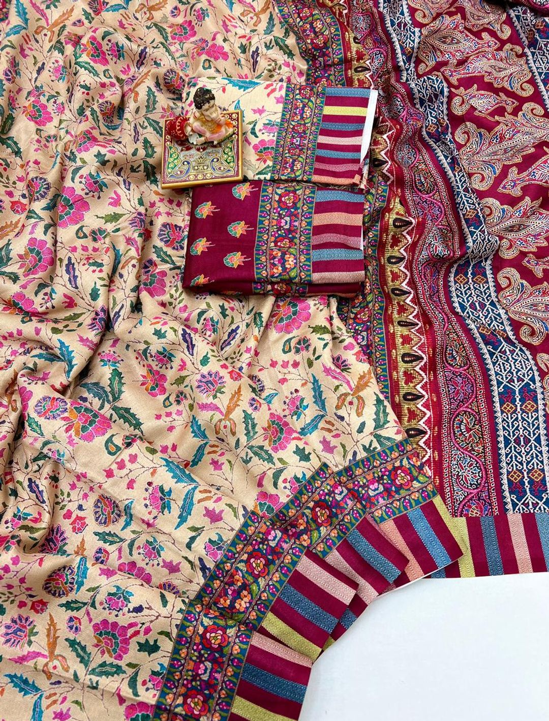 Cream Floral Pashmina Saree With Shawl & Blouse Set