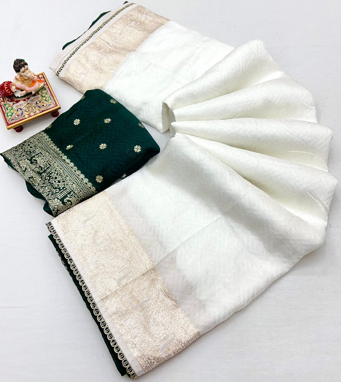 Traditional Cream Maslin Silk Saree With Rich Pallu