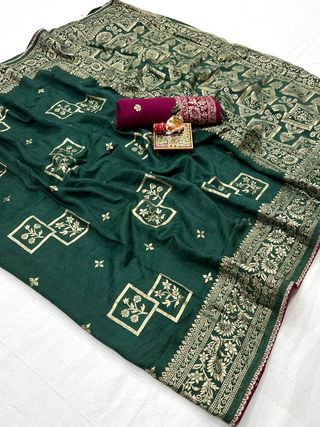 Elegant Bottle Green Maslin Silk Saree with Zari Pallu