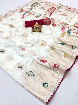 Cream Zari Woven Maslin Silk Saree With Rich Pallu