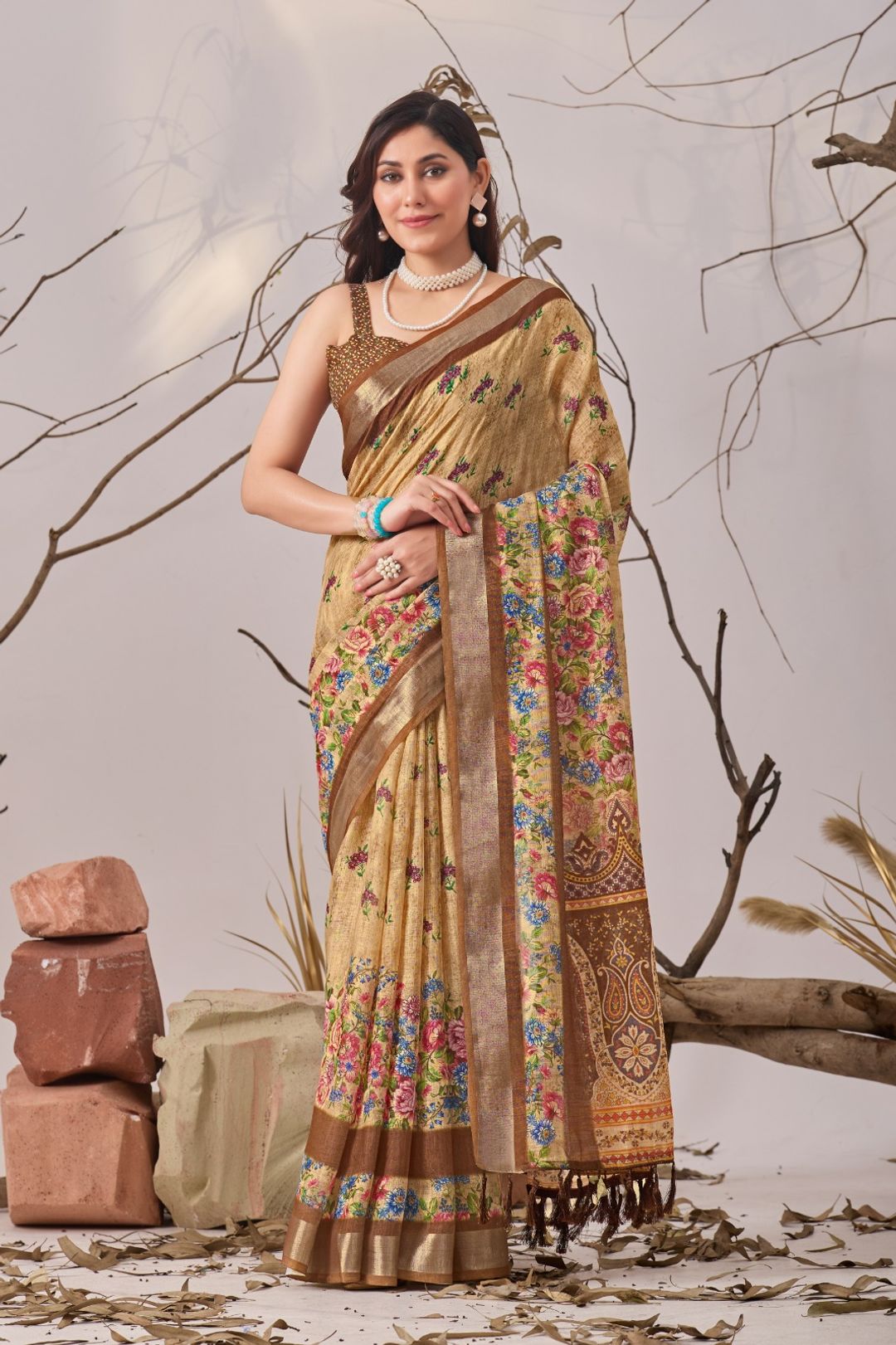 Golden Bloom Designer Printed Linen Cotton Saree With Blouse