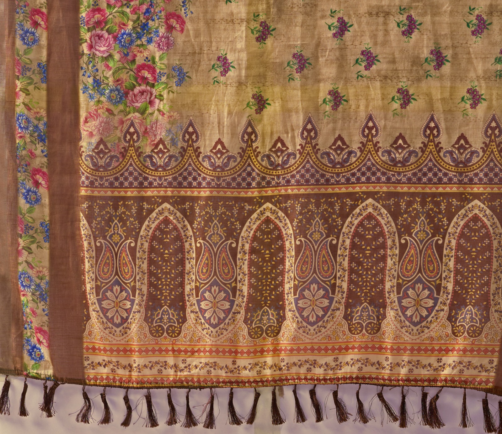 Golden Bloom Designer Printed Linen Cotton Saree With Blouse