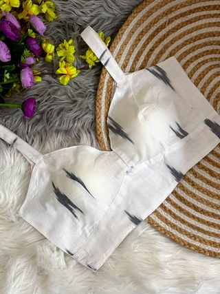 Ikkat Cotton Padded Blouse for Women Sleeveless