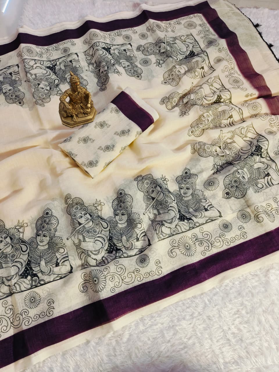 Cream Linen Mosaic Print Saree With Designer Pallu