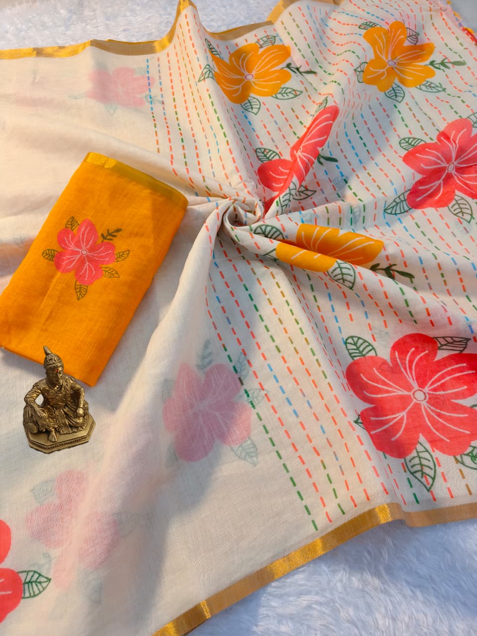 Chikoo Floral Linen Digital Print Saree with Blouse