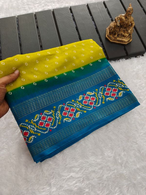 Yellow Bandhani Patola Print Saree with Zari Border Set