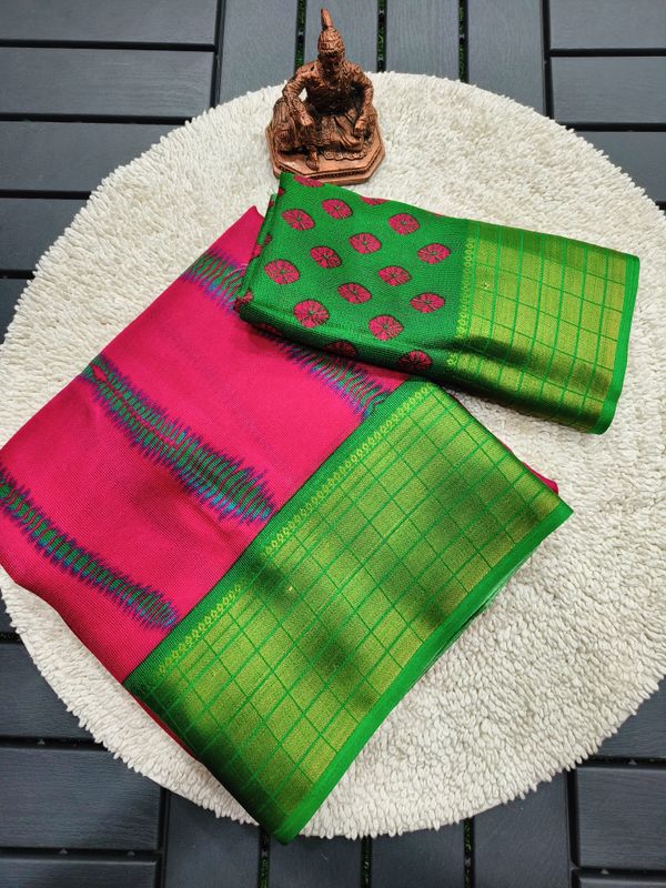 Stylish Pink Silk Saree with Rich Green Pallu Design