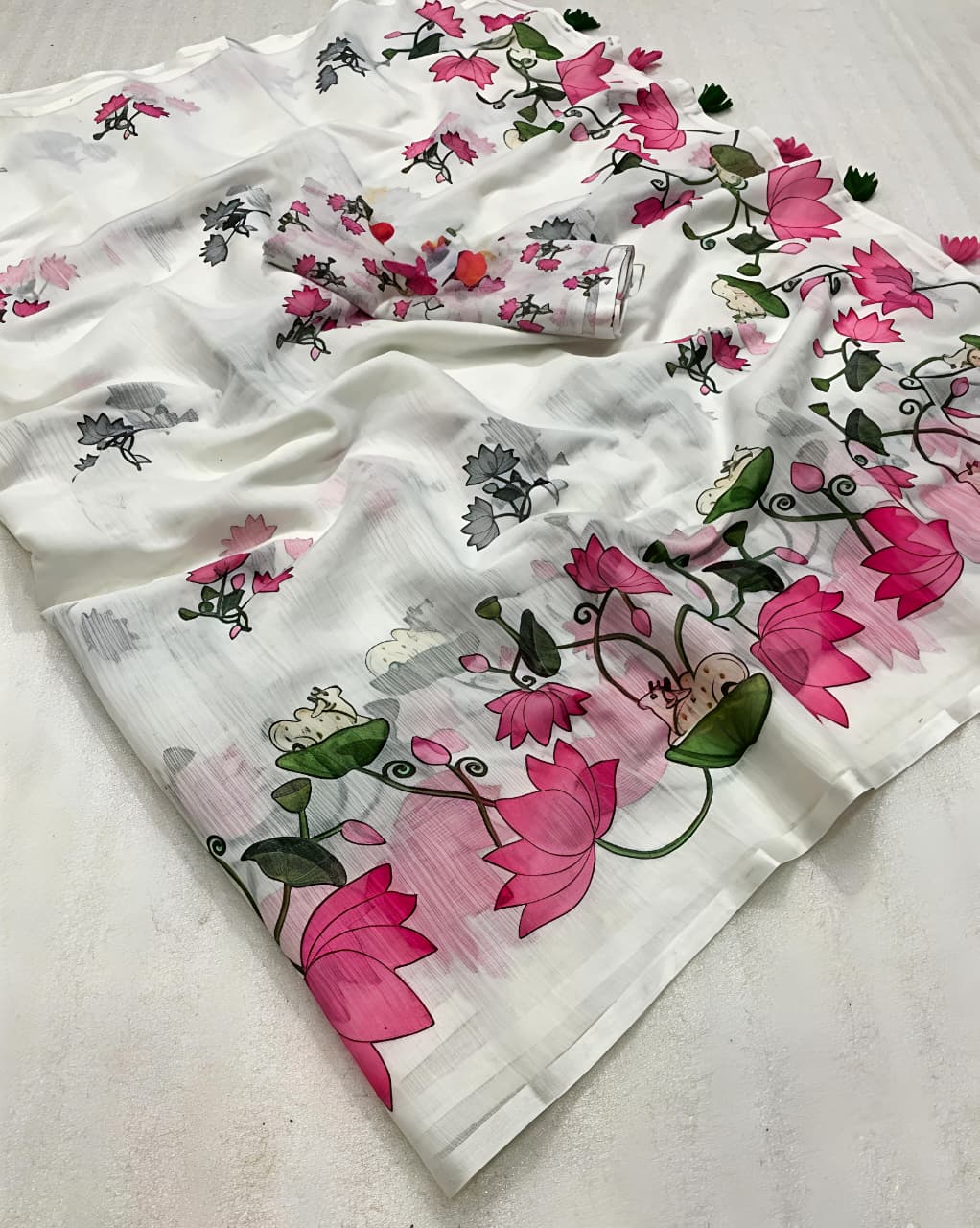 Royal Pichwai White Linen Saree with Lotus Design