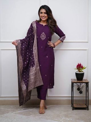 Purple Embroidered Kurta Pant Dupatta Set Online