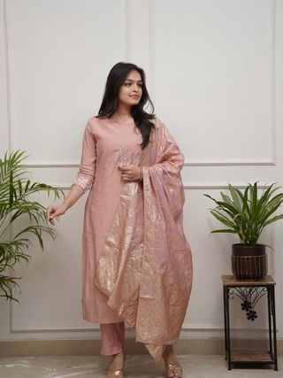 Pink Embroidered Chanderi Kurta Set with Dupatta