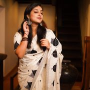 Designer Cream Linen Saree with Matching Blouse - 