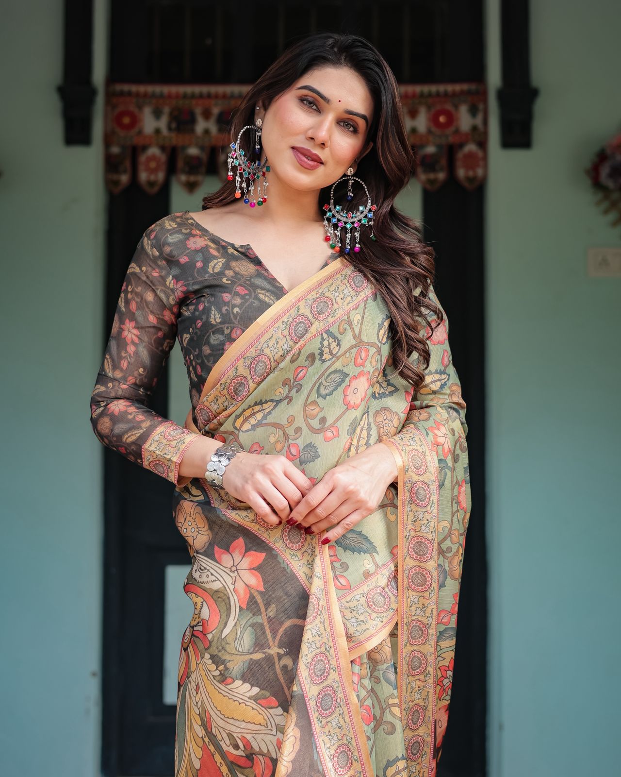 Royal Varnavi Olive Bloom Handloom Saree