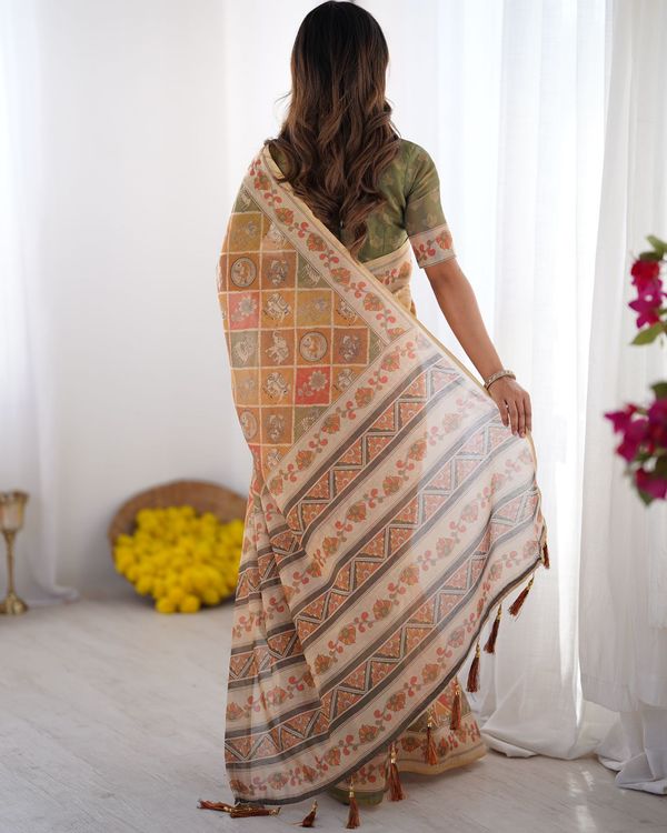 Premium Rust Terracotta Checks Handloom Saree with Designer Pallu