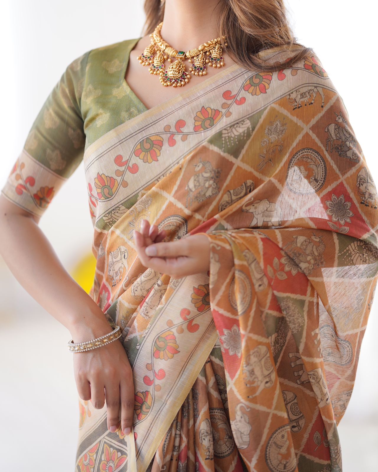 Premium Rust Terracotta Checks Handloom Saree with Designer Pallu